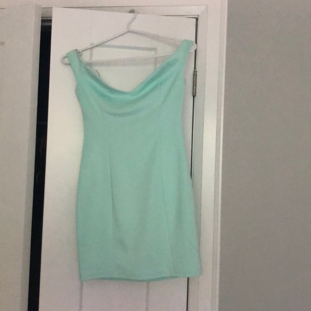 Tobi dress - Picture 4 of 4